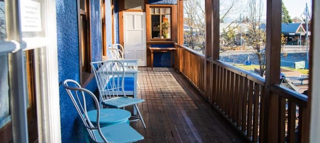 The Blue Pub