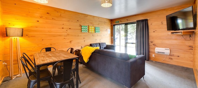 Wellington TOP 10 Holiday Park