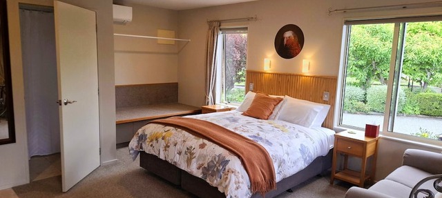 Blue Ridge Studios and Bed & Breakfast