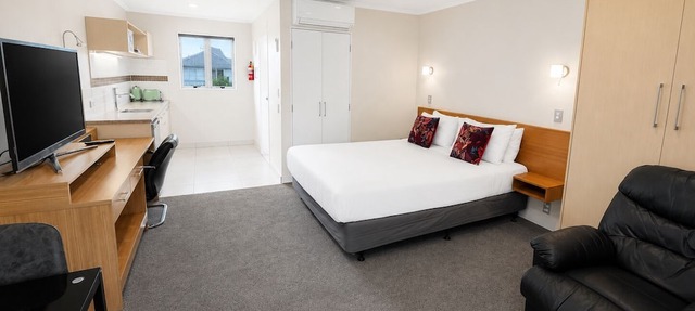 Avana Suites