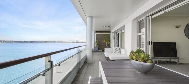 Auckland Waterfront Serviced Apartments on Prince's Wharf