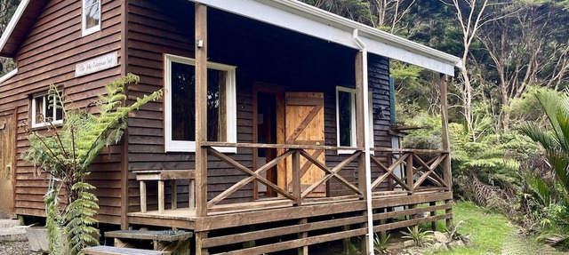 Eco Friendly Bush Cabin on a Scenic Rural Farm. Bush Cabin 1