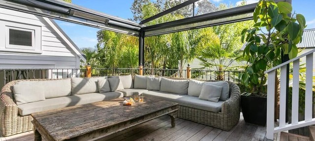 Elegant 5-Bedroom Villa in Freemans Bay