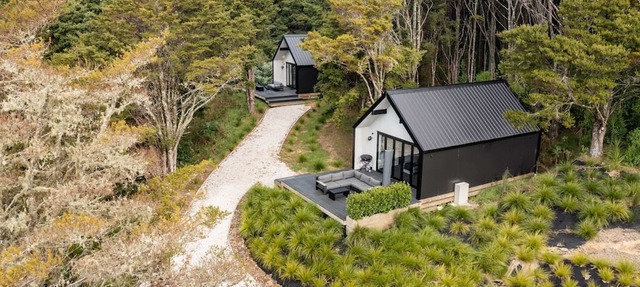 Unwind in Style: The Ultimate Luxe Group Getaway