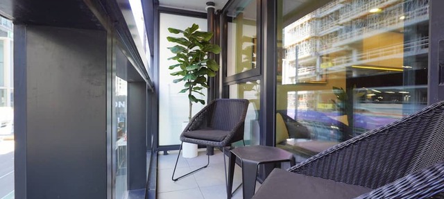Lovely Studio Close to the Wharf