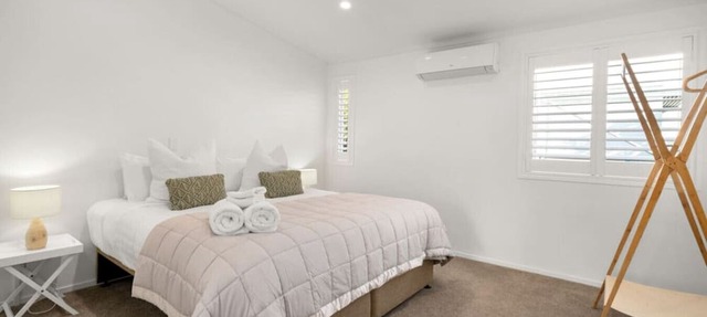 Chic Exec Apart w/Free Parking, Wifi & Netflix