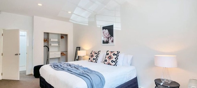 Eden`s Nest Apt near Westfield Newmarket
