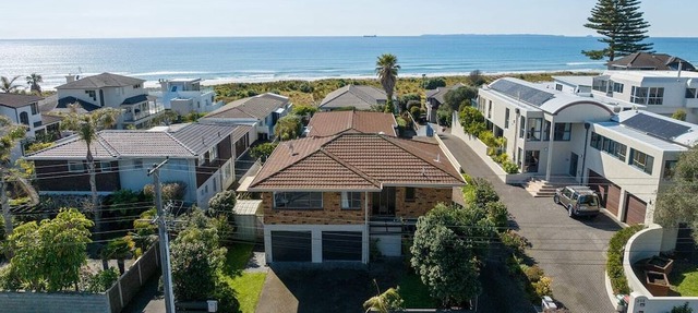Magnificent sunrises, Oceanbeach & Sea Views