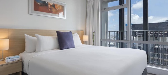 Auckland Harbour Suites