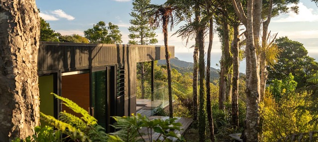 Stunningly Private Piha Retreat