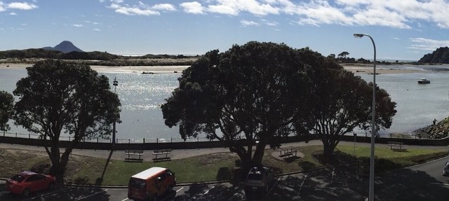 WARU Whakatane: Waterfront Apartment, Restful and Uplifting