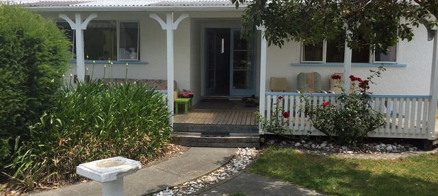 Wakatu (wait a while) Cottage