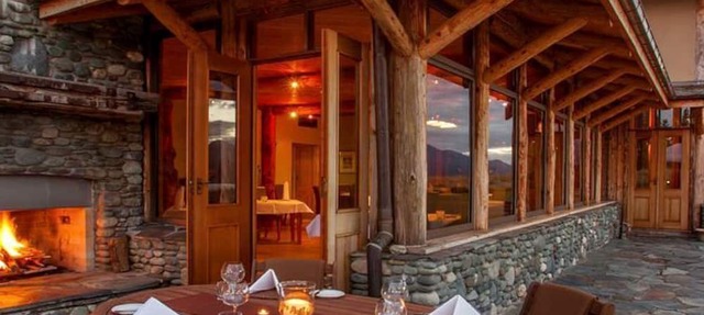 Picturesque Cabin for Families or Couples on Lake Te Anau, New Zealand