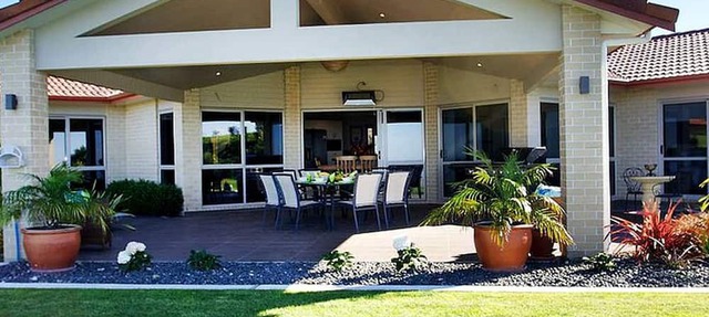 Relaxing Wine Country Holiday in Napier, New Zealand