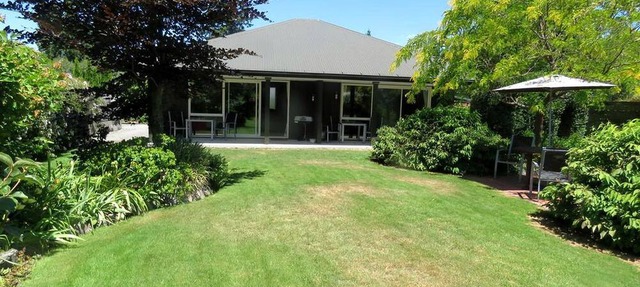 Deluxe Suite Rental near Hanmer Thermal Resort in Canterbury, South Island