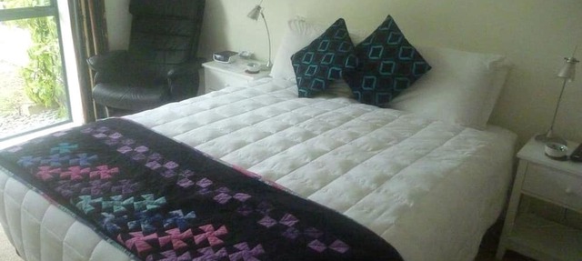 Cozy Room Rental for Two on West Coast near Hokitika, New Zealand