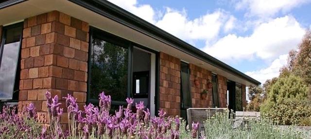 Charming Bed and Breakfast with Therapeutic Spa near Hamilton, North Island