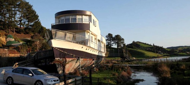 Superb Glamping Accommodation on a Historic Ship in the Waikato Region, North Island