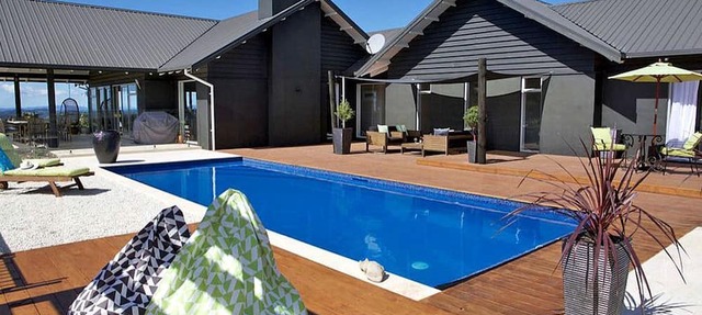 Luxury Vacation Accommodation for Four Guests near KeriKeri, North Island