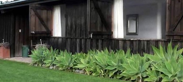 Luxurious Bed and Breakfast Suite with Pool in Hawke's Bay, New Zealand