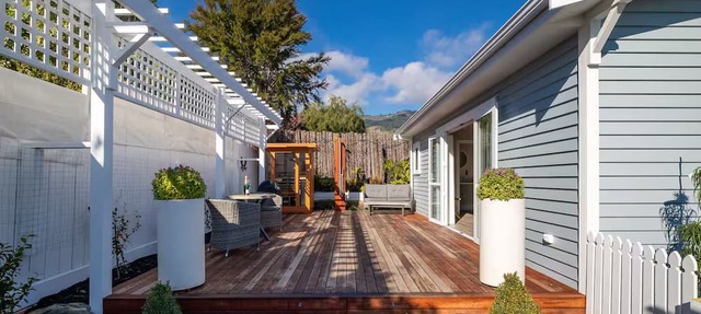 Hill Street Haven | Private Luxury Couples Retreat