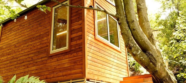 Quiet Private Cabin with Forest Spa Escape Near Bushland | Queenstown, New Zealand