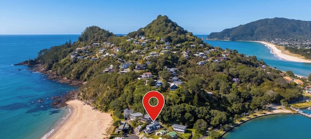 Ocean View Beach Beauty - Tairua Holiday Home