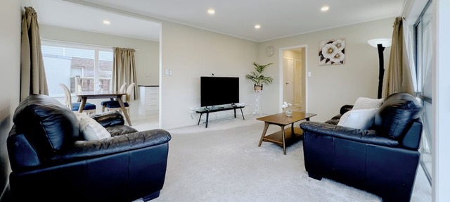 Serene 3 Bedroom Home in Pakuranga