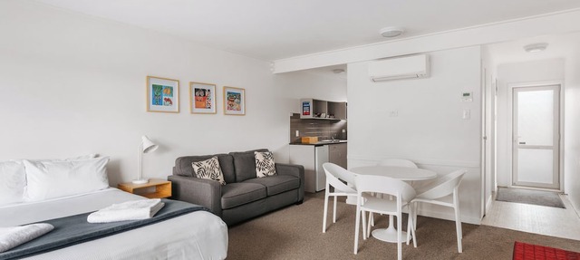 Avalon Motel Thames – Wenzel Motels