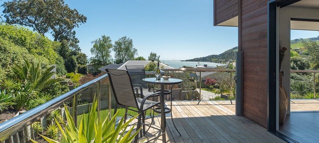 Redwood Retreat - Perfect Family Home in Beautiful Atawhai, Nelson