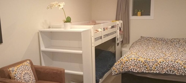 Cozy studio with WiFi in delightful Maungaraki