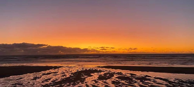Mokau Point Break