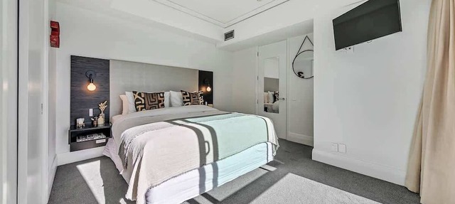 Fabulous City Apartment with Stunning Ocean Views