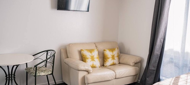 Superior Twin bedroom studio