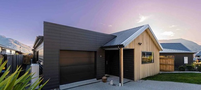 Modern home with SPA!