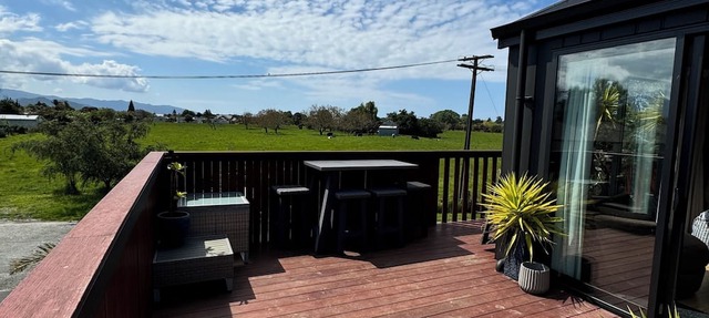 Natures Nest - A home away from home, for you, the kids and the pets.