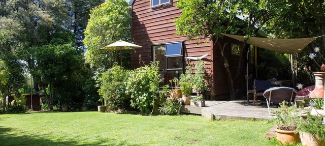Charming Sunny Family House - Bird's Nest