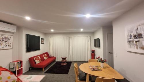 Relaxing Modern Stay · Upper Hutt Central