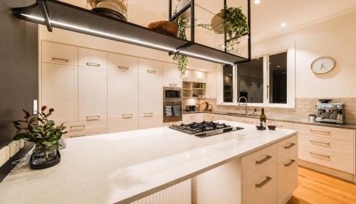 Bel Air Mansion - Sleeps 12 Villa