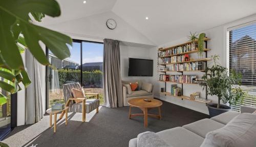 Abode on Lauder street