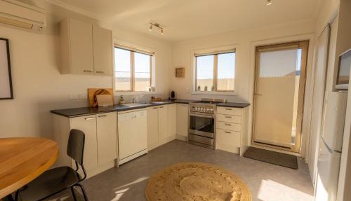 Relax on Rata, Cottage 2