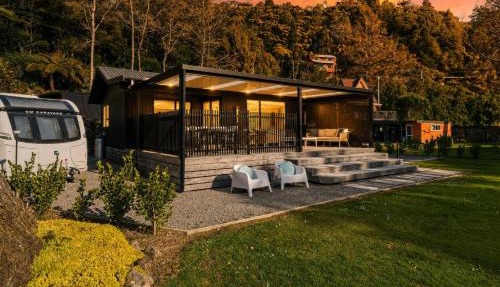 Amalia Cottage - Lake Okareka Huge Covered Deck Sleeps 4