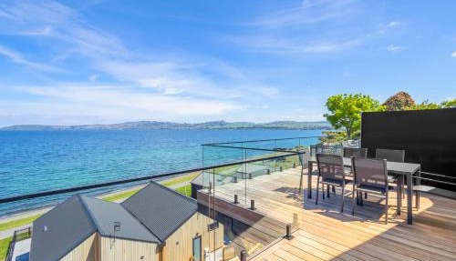 Roam Taupo Upper Terrace Unit 3 - Spa Pool