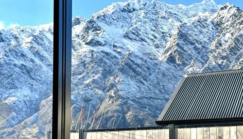 Remarkables View from Your Bed