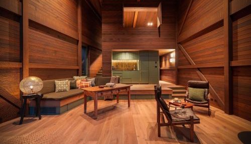 Ultimate Secluded Hideaway - Pekepeke Luxury Farm Cabin