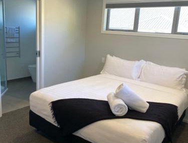Private Ensuite at the base of Coronet Peak