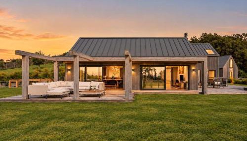 Oneroa Olive Estate - Private retreat with spa
