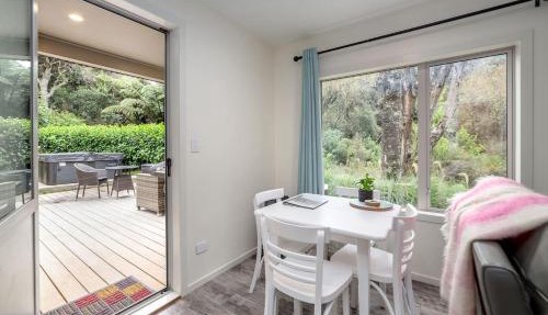 The Glade, Martinborough