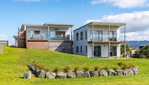 Starling - Mangawhai Heads Holiday Home