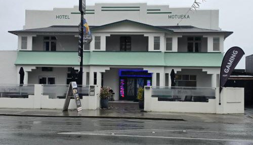 Hotel Motueka - Some weekends may have loud Live Music playing